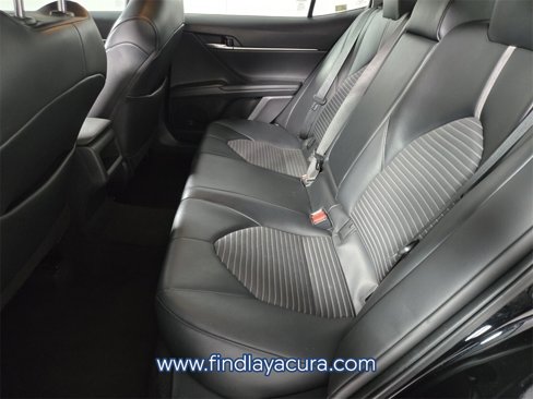 Used 2021 Toyota Camry SE image 11