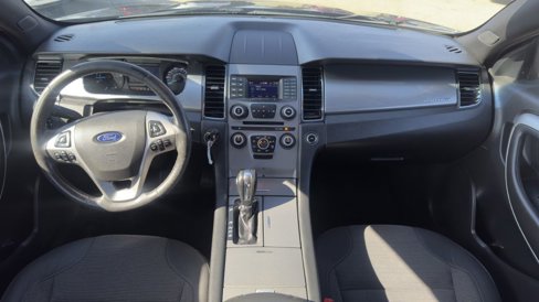 Used 2017 Ford Taurus SEL image 21