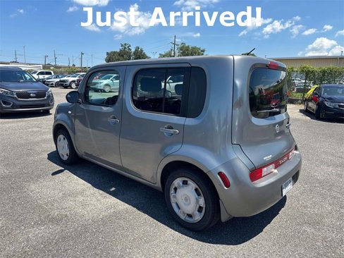 Used 2010 Nissan Cube 1.8 w/ Interior Designer Pkg image 9