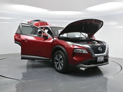 Used 2022 Nissan Rogue SV image 41