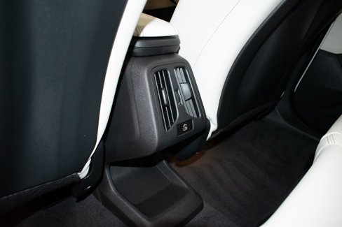 New 2026 BMW X1 xDrive28i w/ Convenience Package image 25