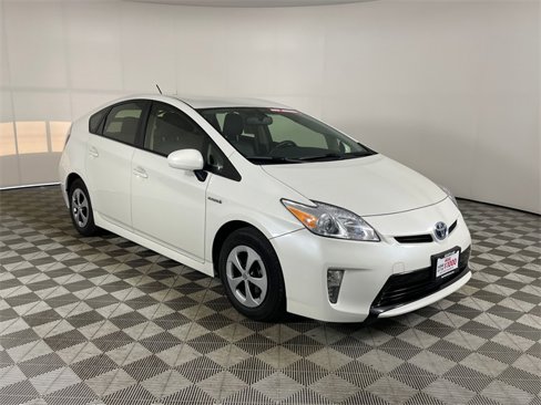 Used 2015 Toyota Prius Four image 15