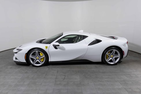 Used 2023 Ferrari SF90 Stradale image 6