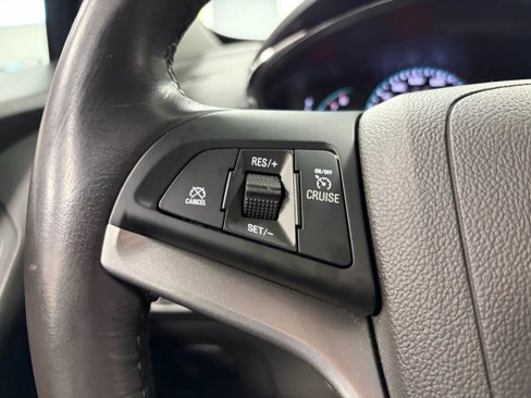 Used 2019 Chevrolet Trax LT w/ LT Convenience Package image 34