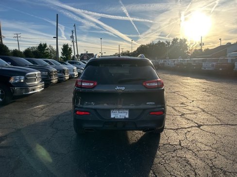 Used 2015 Jeep Cherokee Latitude w/ Trailer Tow Group image 6