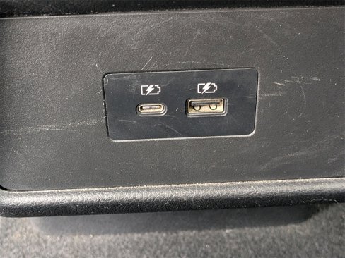 Used 2022 Nissan Rogue SV image 14