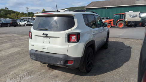 Used 2019 Jeep Renegade Altitude w/ Quick Order Package 2XM image 2