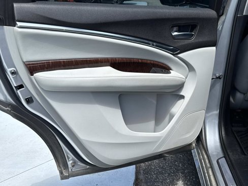 Used 2017 Acura MDX FWD w/ Technology Package image 13