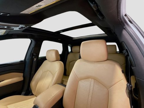 Used 2014 Cadillac SRX Premium image 18