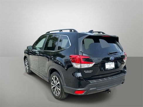Used 2022 Subaru Forester Limited image 28