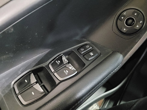 Used 2018 Hyundai Santa Fe Sport w/ 2.4L Value Package 02 image 27