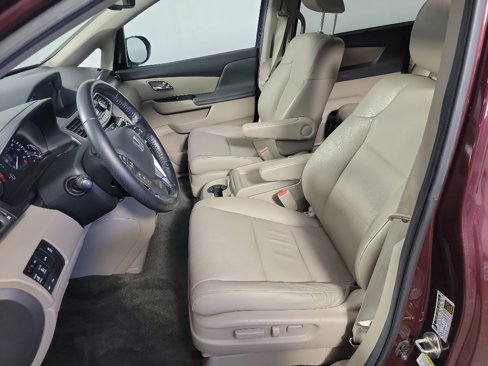 Used 2014 Honda Odyssey Touring Elite image 20