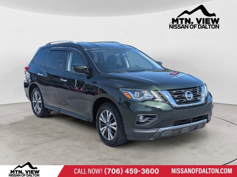 Used 2018 Nissan Pathfinder SV image 1