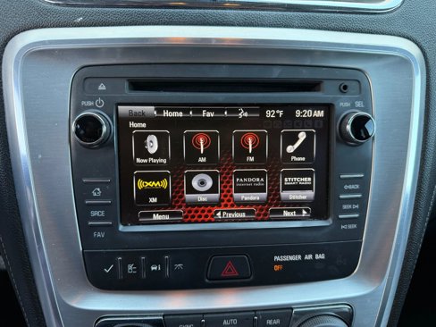 Used 2016 GMC Acadia SLT image 24