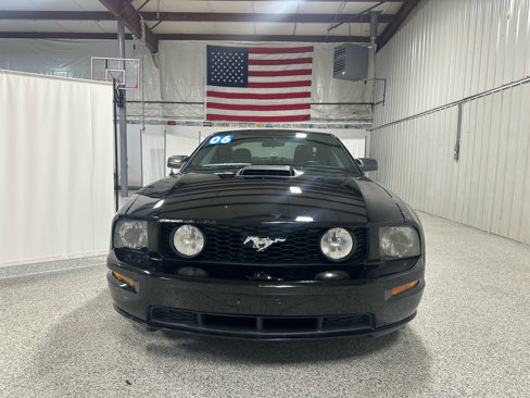 Used 2006 Ford Mustang GT image 4