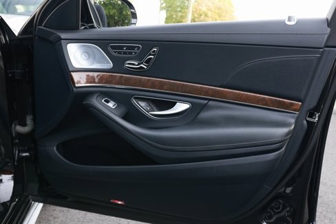 Used 2015 Mercedes-Benz S 550 4MATIC Sedan image 20