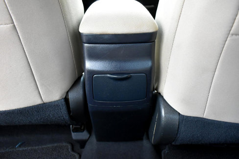 Used 2015 Toyota Corolla LE image 28