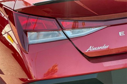 Certified 2025 Hyundai Elantra Sport image 27