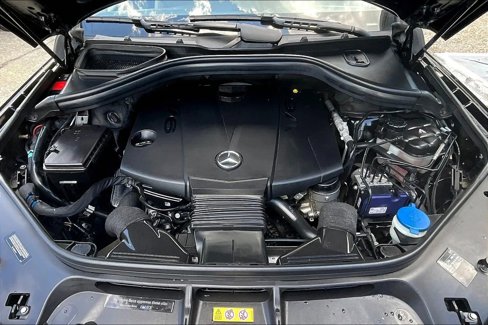 Used 2015 Mercedes-Benz GL 320 BlueTEC 4MATIC image 10