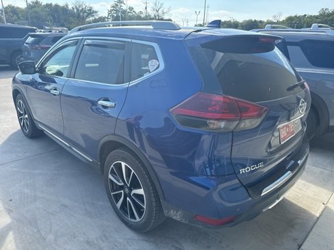 Used 2019 Nissan Rogue SL image 3