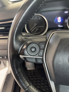 Certified 2021 Toyota Camry XLE image 13
