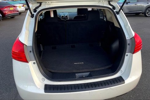 Used 2013 Nissan Rogue SV image 25