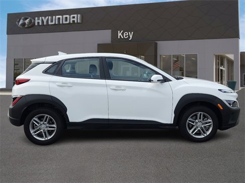 Certified 2023 Hyundai Kona SE image 2