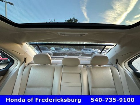 Used 2011 Mercedes-Benz C 300 Sport image 43