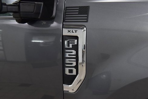 Used 2021 Ford F250 XLT w/ XLT Premium Package image 13