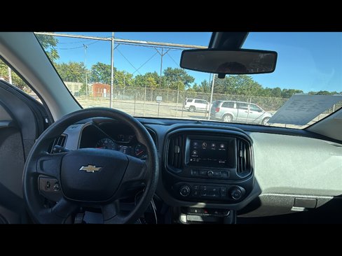 Used 2020 Chevrolet Colorado W/T image 10