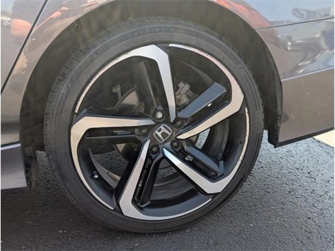 Used 2020 Honda Accord Sport image 25