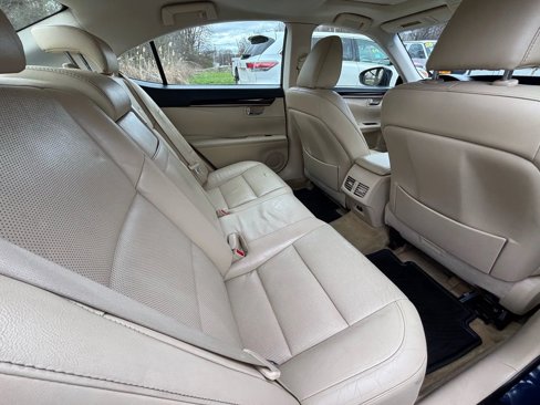 Used 2015 Lexus ES 350 image 10