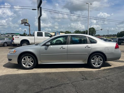 Used 2016 Chevrolet Impala LT image 10