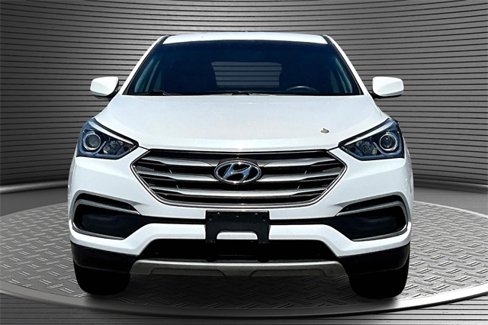 Used 2018 Hyundai Santa Fe Sport image 2