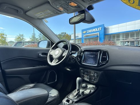 Used 2018 Jeep Compass Limited w/ Navigation Group image 15