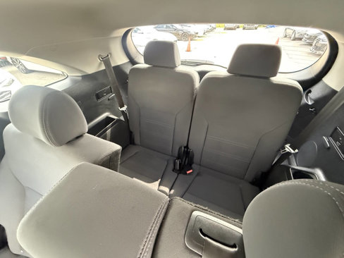 Used 2019 Kia Sorento FWD V6 image 9