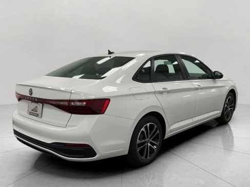 New 2025 Volkswagen Jetta Sport image 3