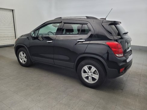 Used 2019 Chevrolet Trax LT w/ LT Convenience Package image 3