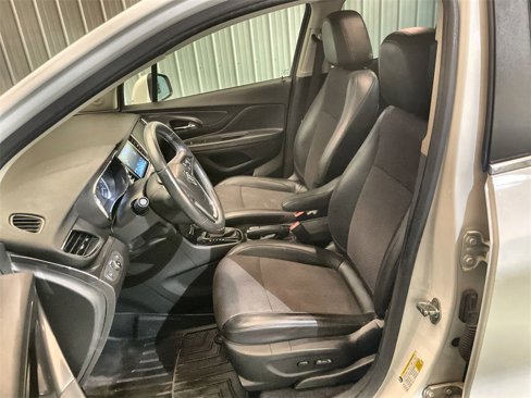 Used 2018 Buick Encore Preferred image 18