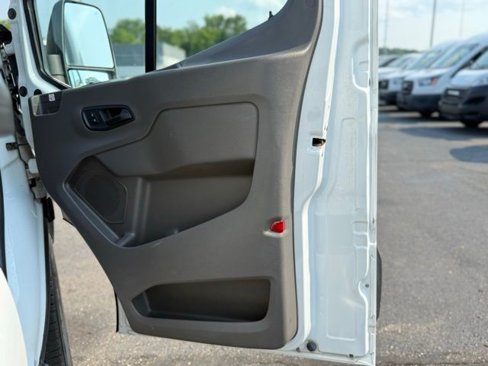 Used 2020 Ford Transit 250 Low Roof image 9