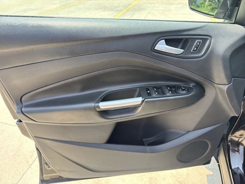 Used 2013 Ford Escape SE image 12