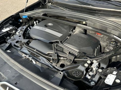 Certified 2025 BMW X1 xDrive28i w/ Technology Package image 17