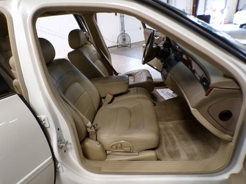 Used 2005 Cadillac De Ville image 14