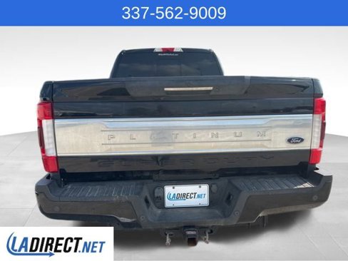 Used 2018 Ford F250 Platinum w/ Platinum Ultimate Package image 4