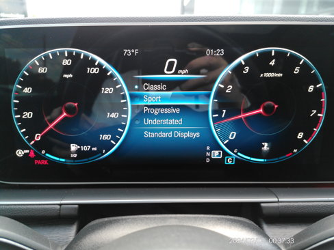 Certified 2022 Mercedes-Benz GLE 350 w/ Premium Package image 34