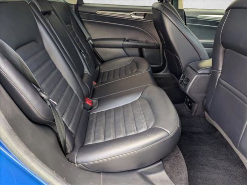 Used 2017 Ford Fusion Energi SE image 20