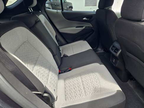 Used 2022 Chevrolet Equinox LS w/ LS Convenience Package image 10