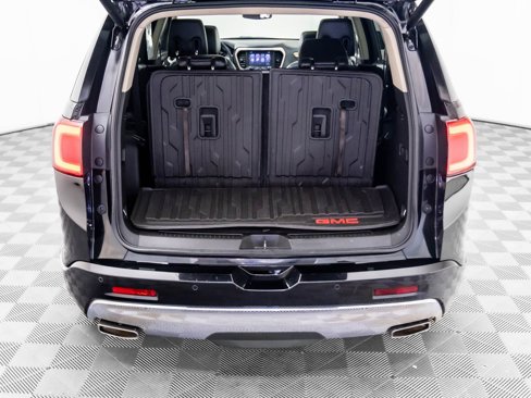 Used 2017 GMC Acadia Denali w/ Technology Package image 32