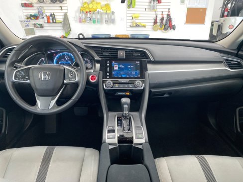 Used 2017 Honda Civic EX image 10