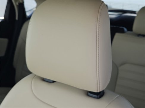 Used 2020 Ford Edge SEL w/ Convenience Package image 14